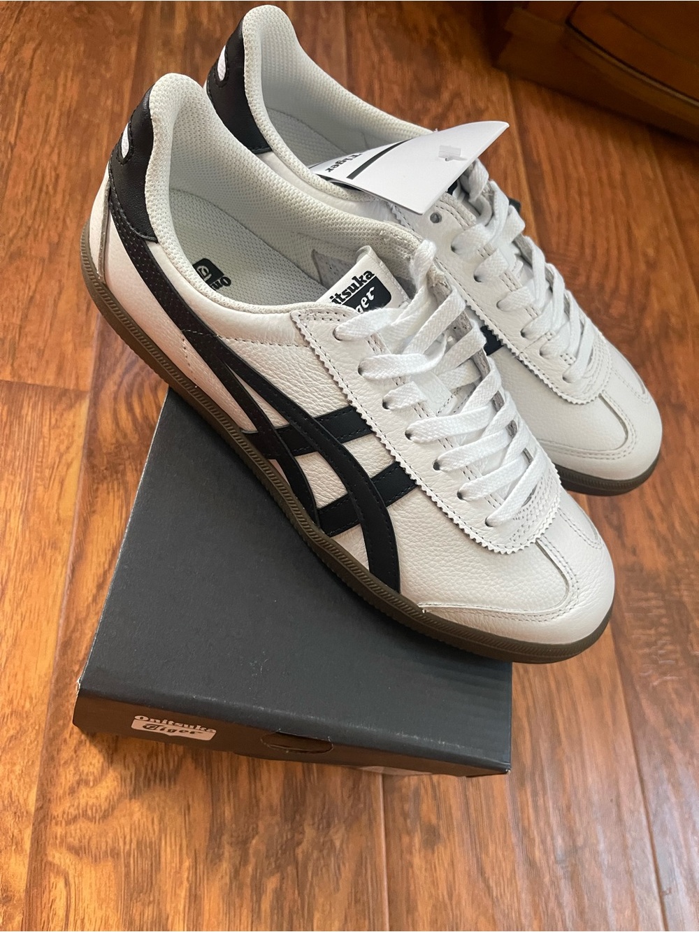 Onitsuka Tiger by Asics White Leather Sneakers with Black Stripes - Picture 7 of 15